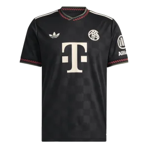 Bayern München Kolmas pelipaita 2025/26