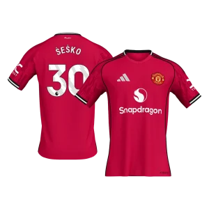Manchester United Kotipelipaita 2025/26 – ŠEŠKO #30