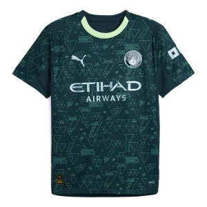 Manchester City Neljäs pelipaita 2025/26