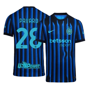 Inter Milan Kotipelipaita 2025/26 – PAVARD #28 (Pelaajaversio)